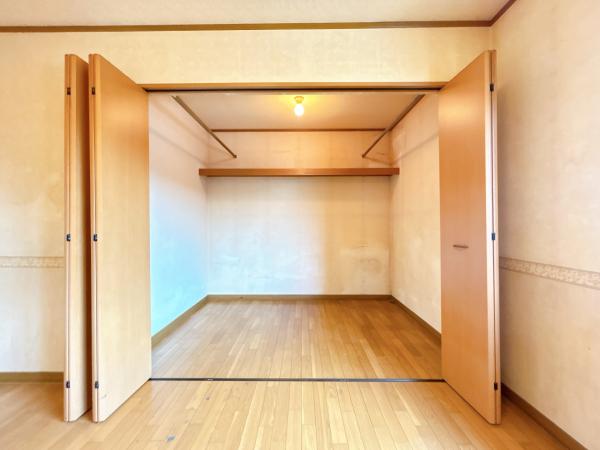 【充実の子育て環境】帯広市西十二条北７丁目　戸建て 内観