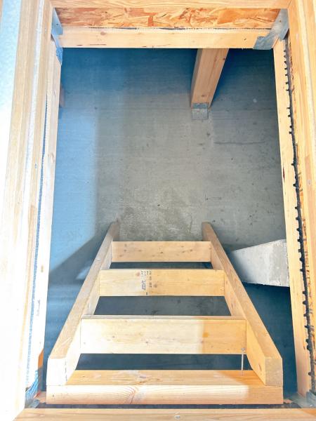 【商談中】河西郡芽室町東十条８丁目　戸建て 内観