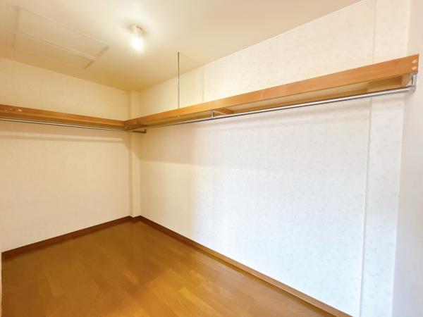 【商談中】河西郡芽室町東十条８丁目　戸建て 内観
