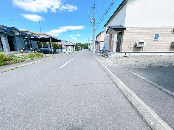 【商談中】河西郡芽室町東十条８丁目　戸建て 内観