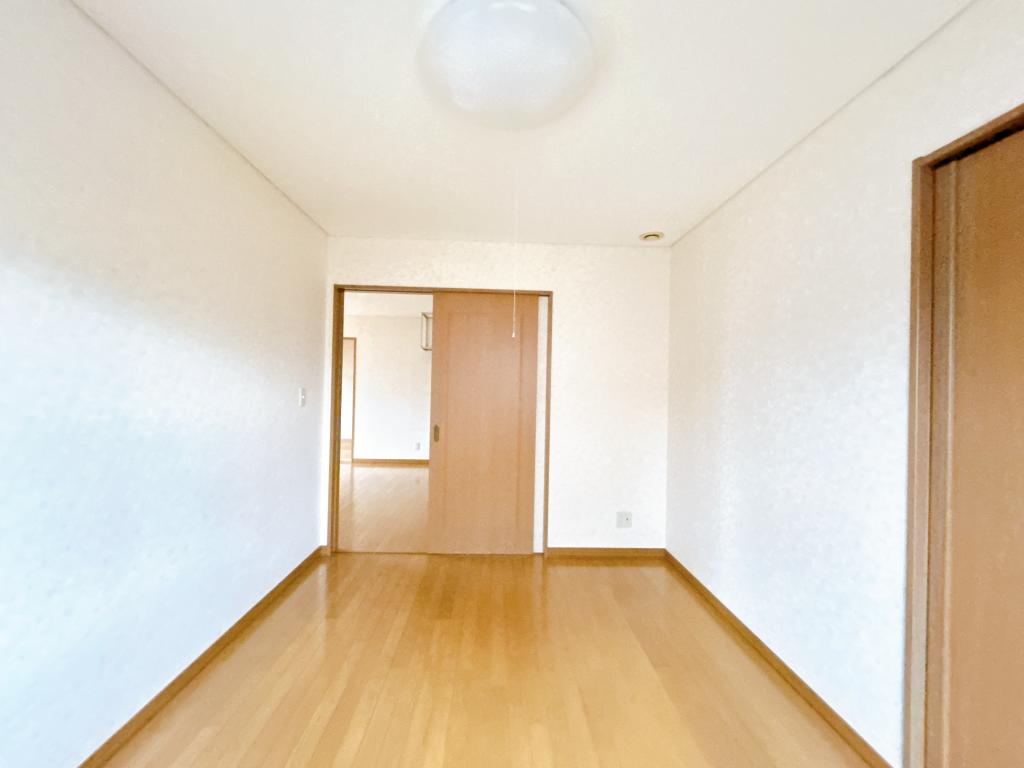 【商談中】帯広市西24条南1丁目 内観