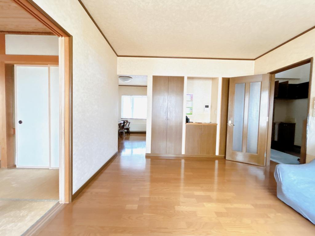 帯広市西６条南40丁目　 内観