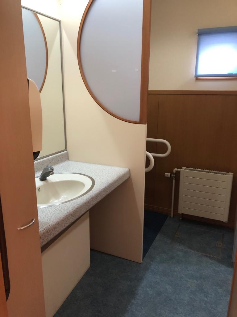 【価格改定】鹿追町新町1丁目　売店舗（土地面積 約204坪・延床面積 約84坪） 内観