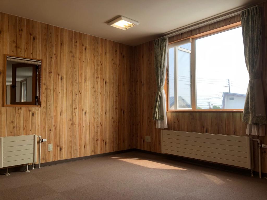 【価格改定】鹿追町新町1丁目　売店舗（土地面積 約204坪・延床面積 約84坪） 内観