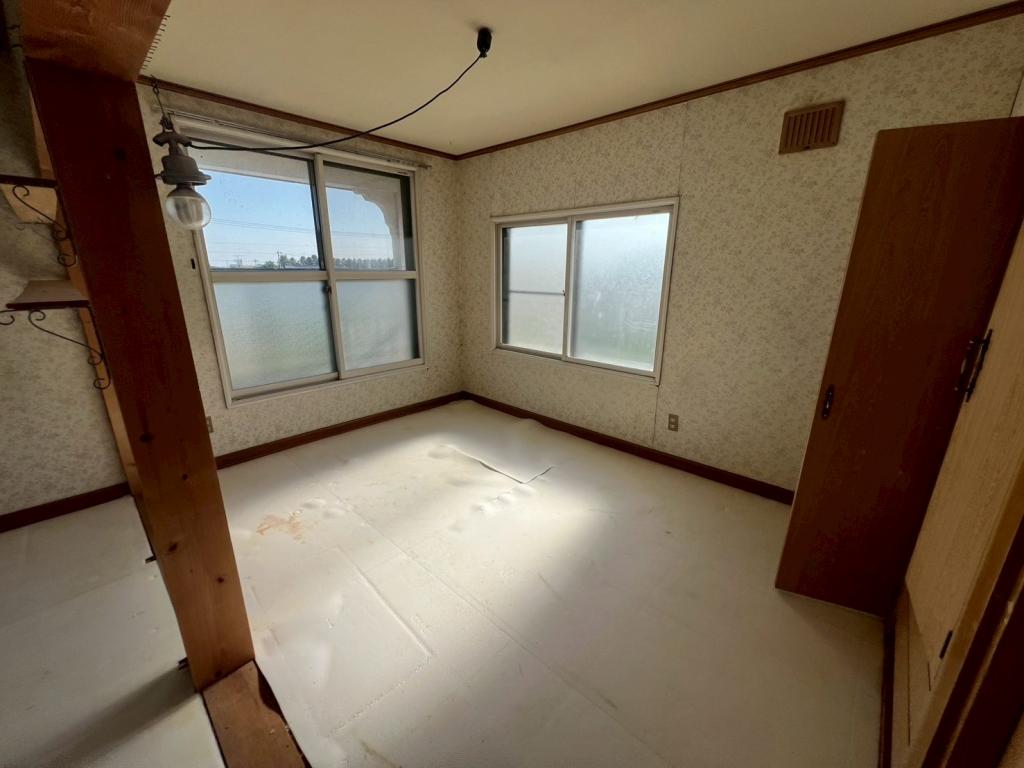 南東角地♪　浦幌町帯富＿中古住宅 内観