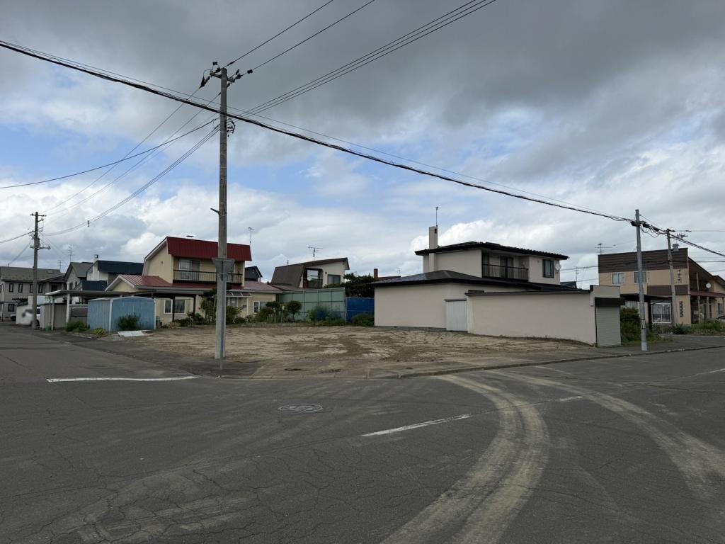 幕別町札内あかしや町【南西角地！長閑で緑豊かな住宅街♪】 内観