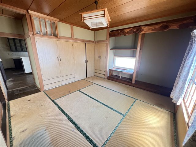 池田町旭町4丁目　中古住宅 内観