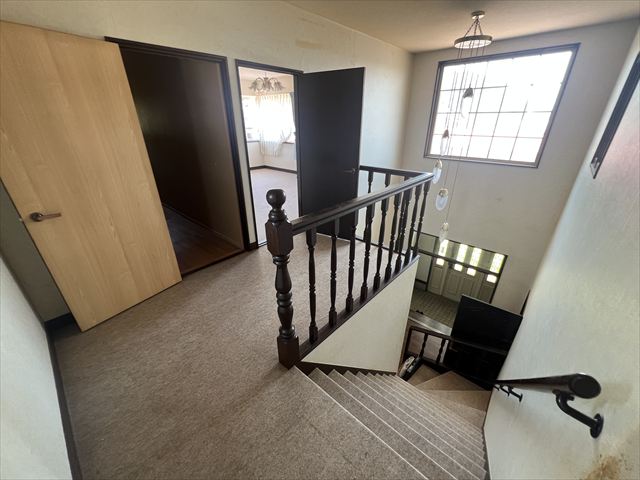 池田町旭町4丁目　中古住宅 内観