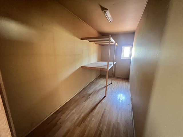 池田町旭町4丁目　中古住宅 内観