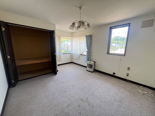 池田町旭町4丁目　中古住宅 内観