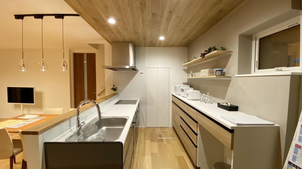  【メンテナンス楽々住宅！】暖房器具の無い家・柏林台エコブレス モデル【未入居物件】 内観