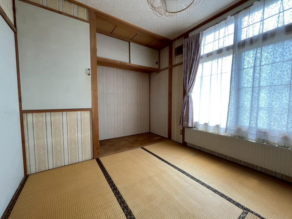 【中古住宅】　芽室町東6条4丁目　5LDK　駐車4台以上可能 内観