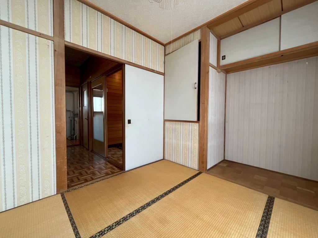 【中古住宅】　芽室町東6条4丁目　5LDK　駐車4台以上可能 内観