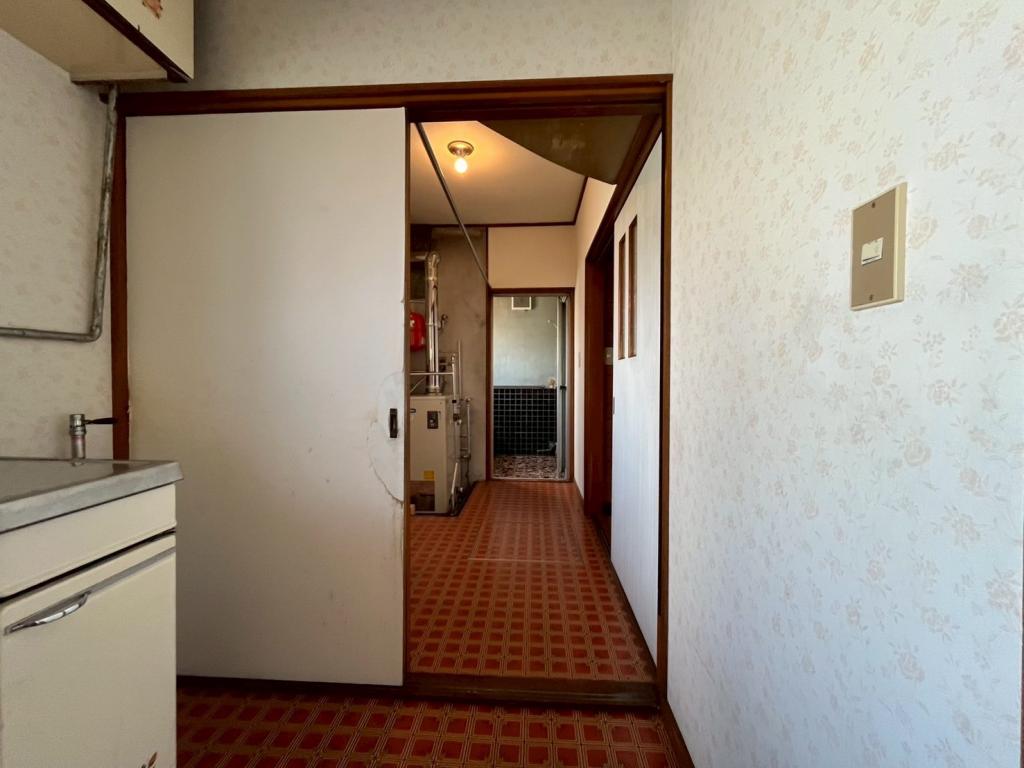 【中古住宅】　芽室町東6条4丁目　5LDK　駐車4台以上可能 内観