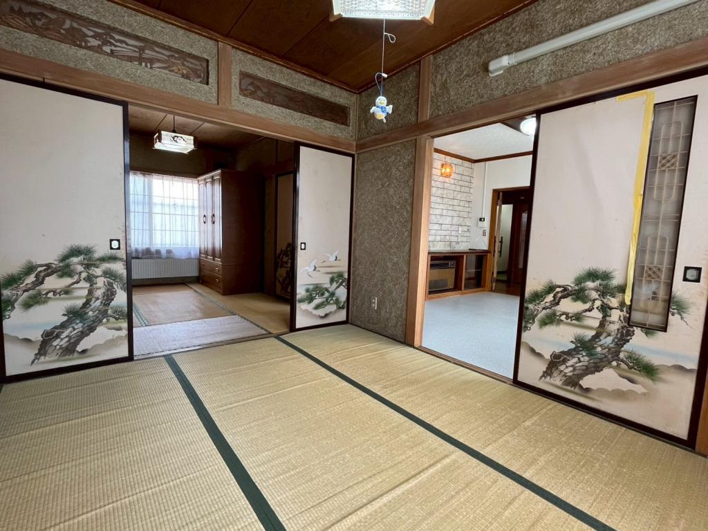 【中古住宅】　芽室町東6条4丁目　5LDK　駐車4台以上可能 内観