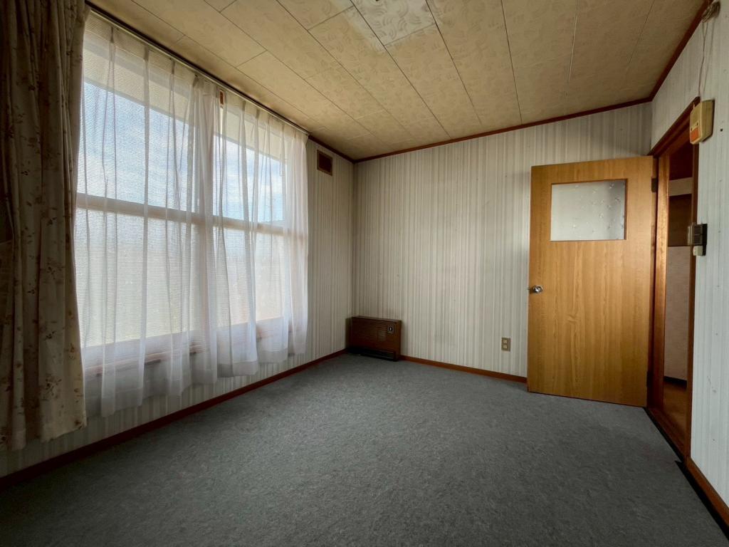 【中古住宅】　芽室町東6条4丁目　5LDK　駐車4台以上可能 内観