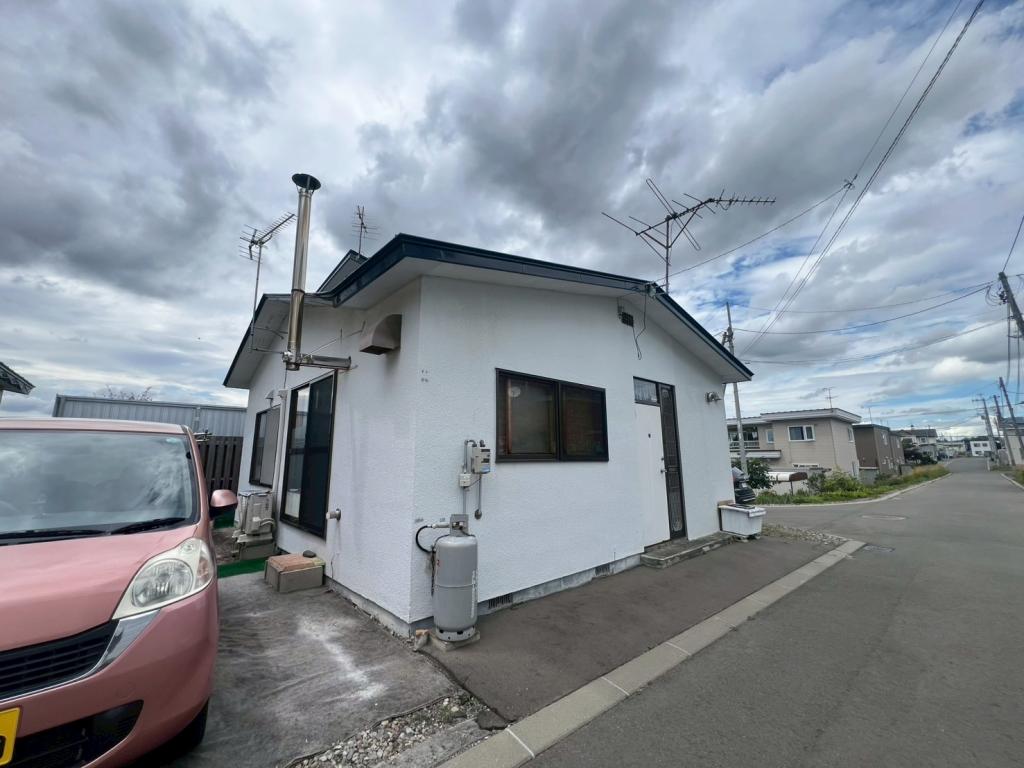 北東角地♪　音更町南鈴蘭南＿中古住宅