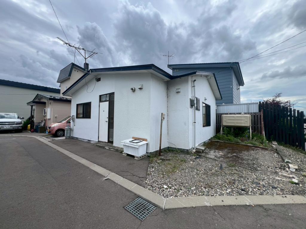 北東角地♪　音更町南鈴蘭南＿中古住宅 内観