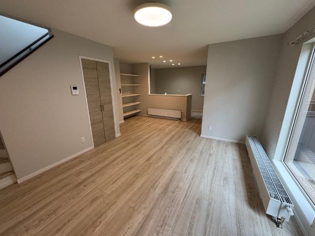 【中古戸建】西１８条南５　中古戸建 内観