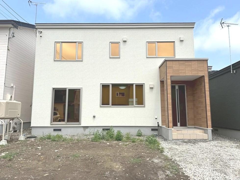 帯広市南の森西8丁目　A棟　新築住宅