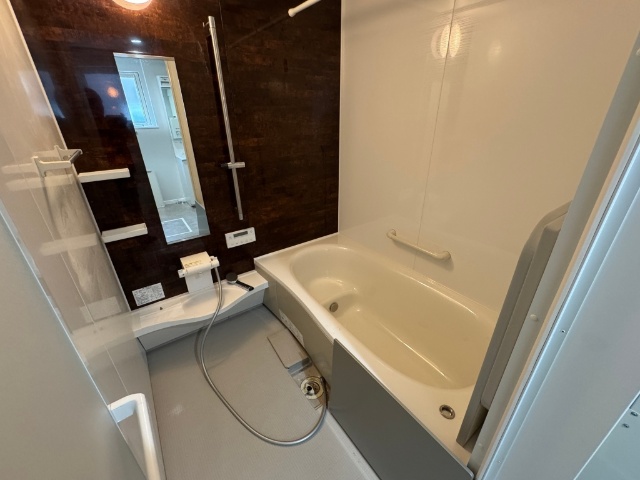 【中古戸建】西１８条南５　中古戸建 内観