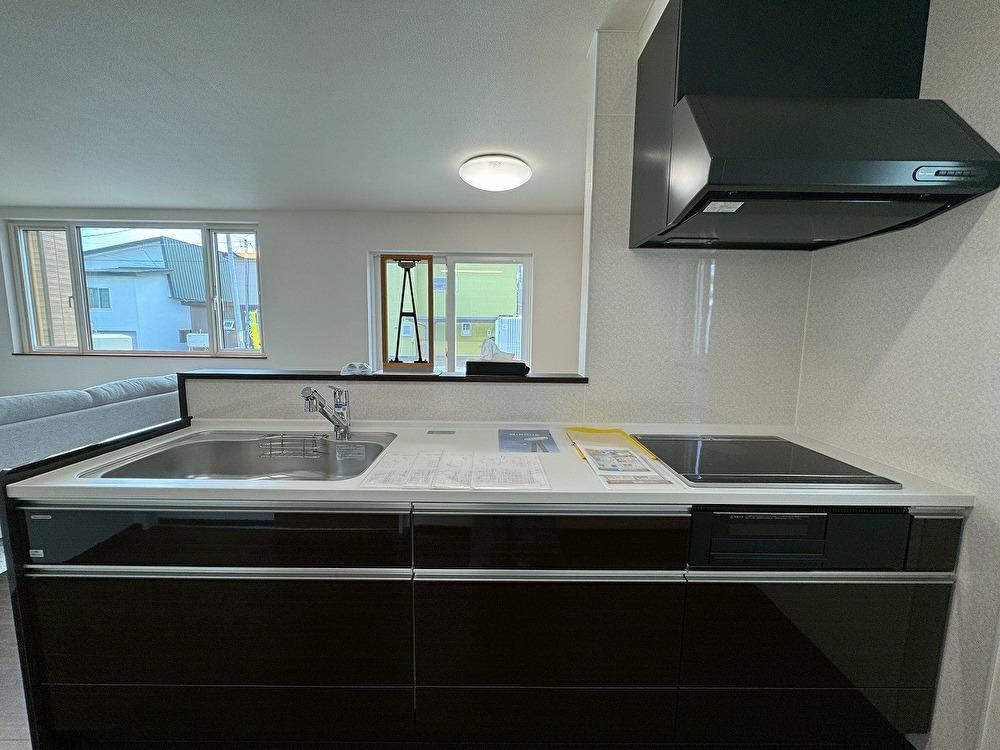 帯広市南の森西8丁目　A棟　新築住宅 内観