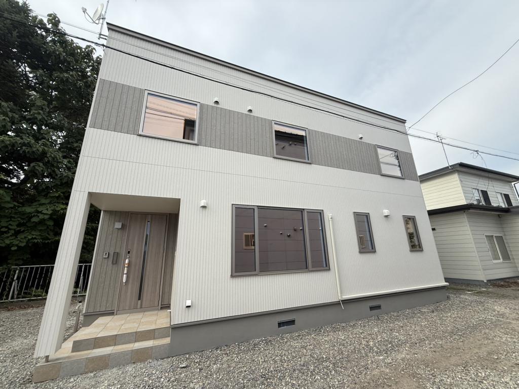 ♪南道路♪東９南６＿新築住宅