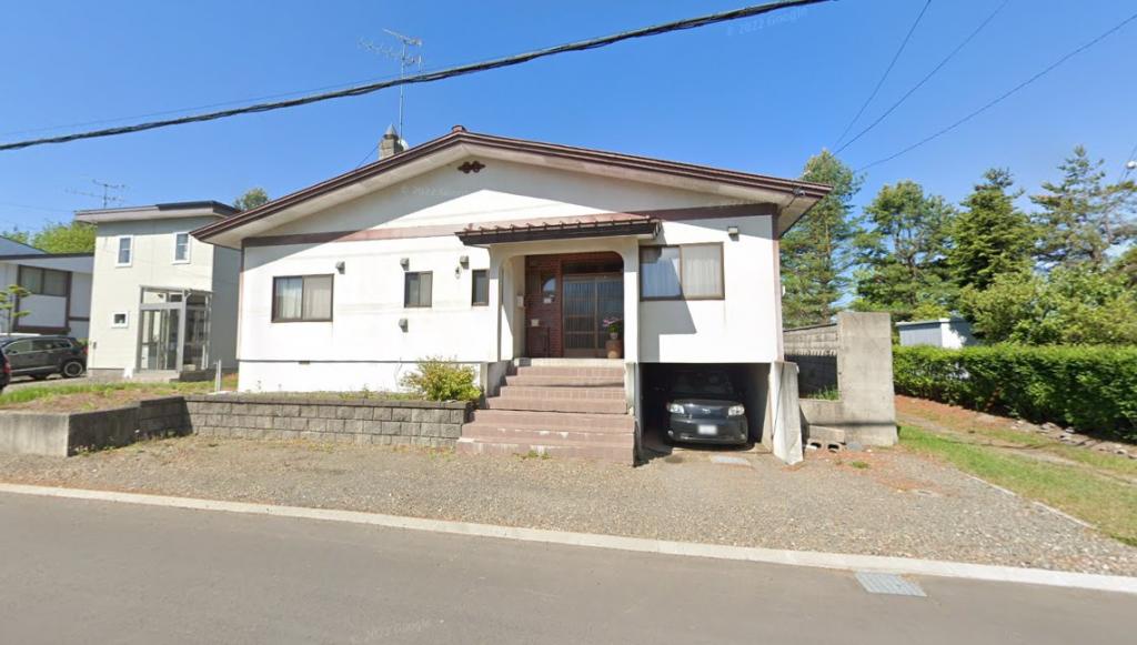 緑陽台北区　ビルトインガレージのある中古住宅