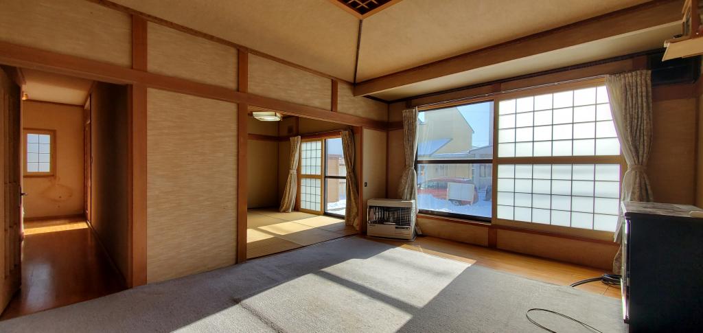 価格変更しました！帯広市西25条南2丁目23-6　売家　南向き平家 ♫  -  内観