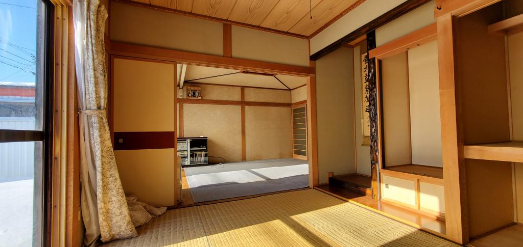 価格変更しました！帯広市西25条南2丁目23-6　売家　南向き平家 ♫  -  内観