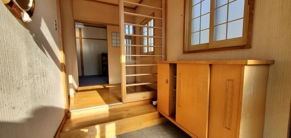 価格変更しました！帯広市西25条南2丁目23-6　売家　南向き平家 ♫  -  内観