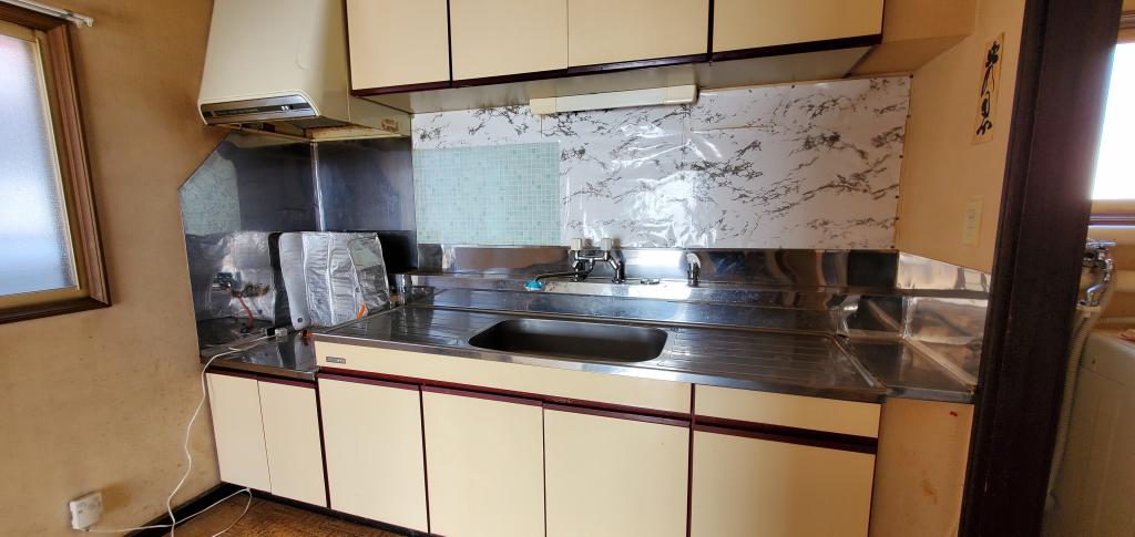 価格変更しました！帯広市西25条南2丁目23-6　売家　南向き平家 ♫  -  内観