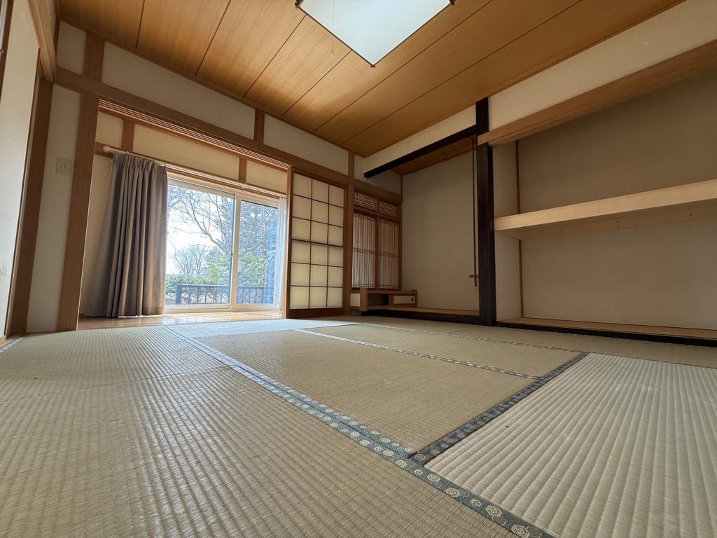 帯広市大空町７丁目【人気の南道路付で日当り良好！】 内観