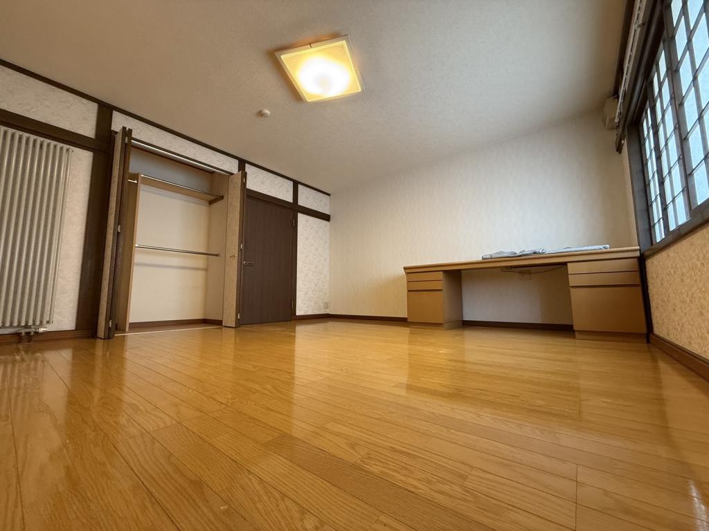 帯広市大空町７丁目【人気の南道路付で日当り良好！】 内観