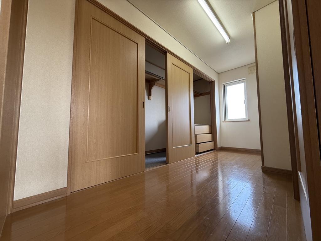 帯広市大空町７丁目【人気の南道路付で日当り良好！】 内観