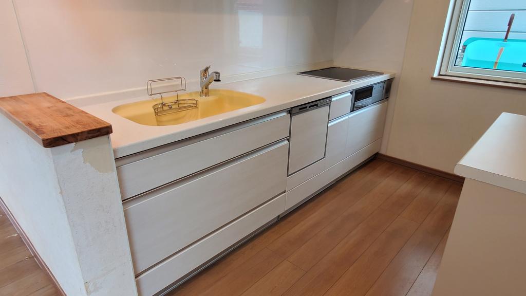 価格改定！帯広市西21条南3丁目　南向き住宅　開西小区域　吹抜けあり  内観