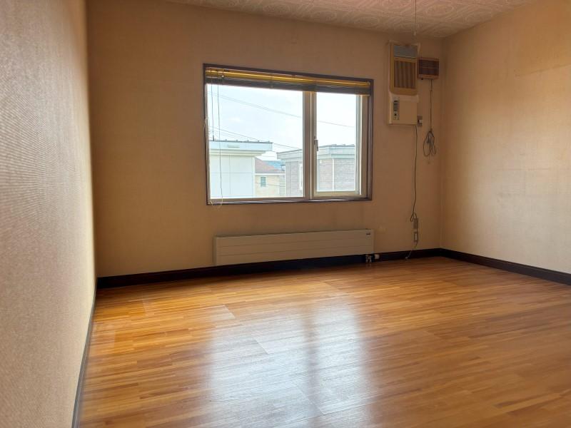 ※商談中※【西21条南3丁目】南向きの広々5SLDK～MEGAドン・キホーテ徒歩圏内～ 内観