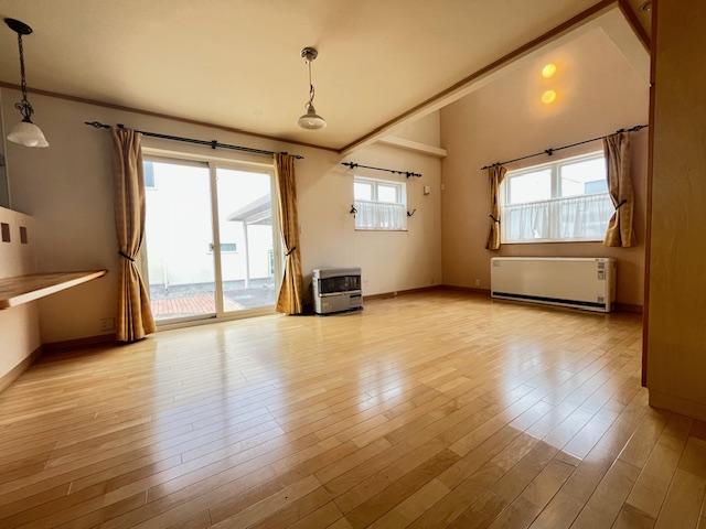 幕別町札内北栄町　中古住宅 内観