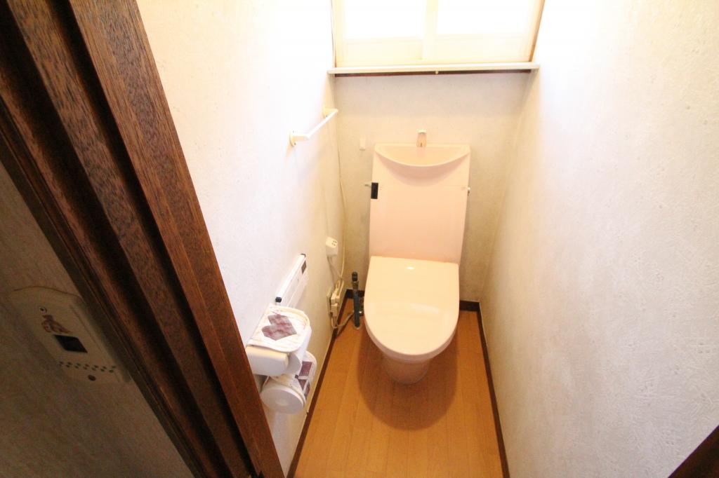 ※商談中※西２３条南２丁目　中古戸建 内観