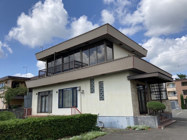 西１５条南１２丁目【約１４０坪の広々とした敷地！】 内観