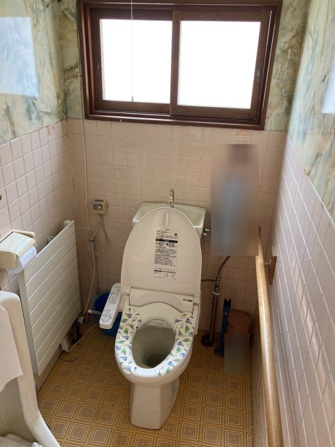 西１５条南１２丁目【約１４０坪の広々とした敷地！】 内観