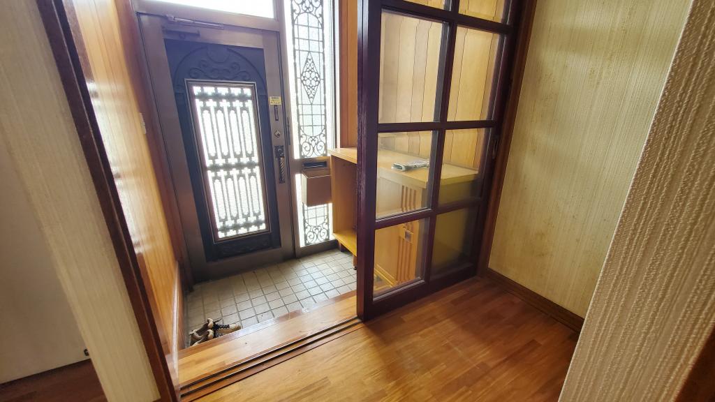 価格変更！　帯広市西24条南1丁目　売家　リフォーム、リノベ向け住宅 -  内観