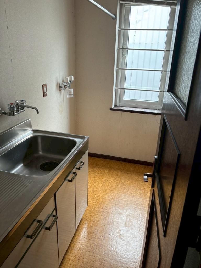  【中古住宅】帯広市西7条南24丁目　土地が約173坪ある大きな住宅です！ 内観