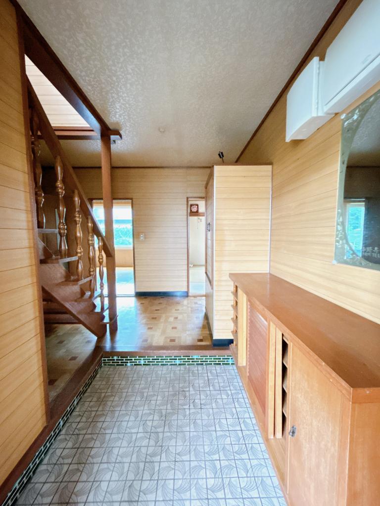 【土地184坪の5LDK住宅】大樹町松山町10-15 内観