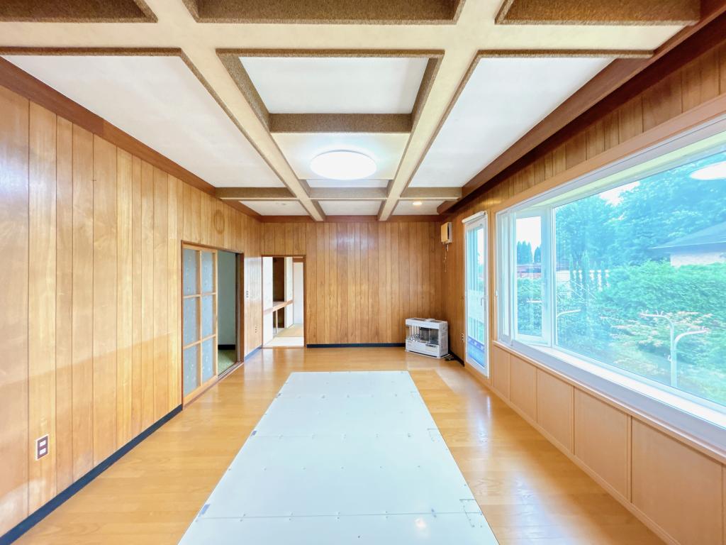 【土地184坪の5LDK住宅】大樹町松山町10-15 内観