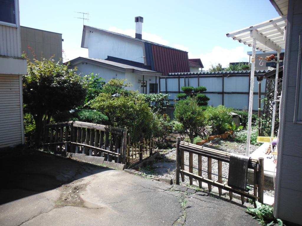 帯広市西１６条南１丁目（古家付き土地） 内観