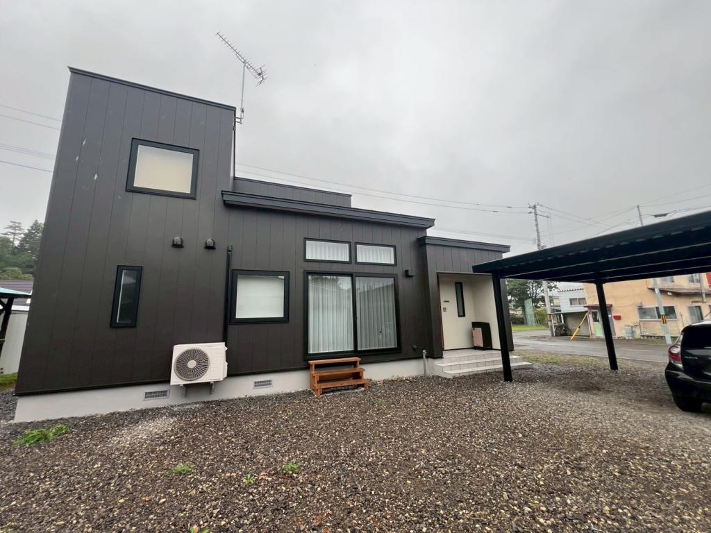 ♪築１年♪　♪北東角地♪　足寄町西町＿築浅住宅 内観