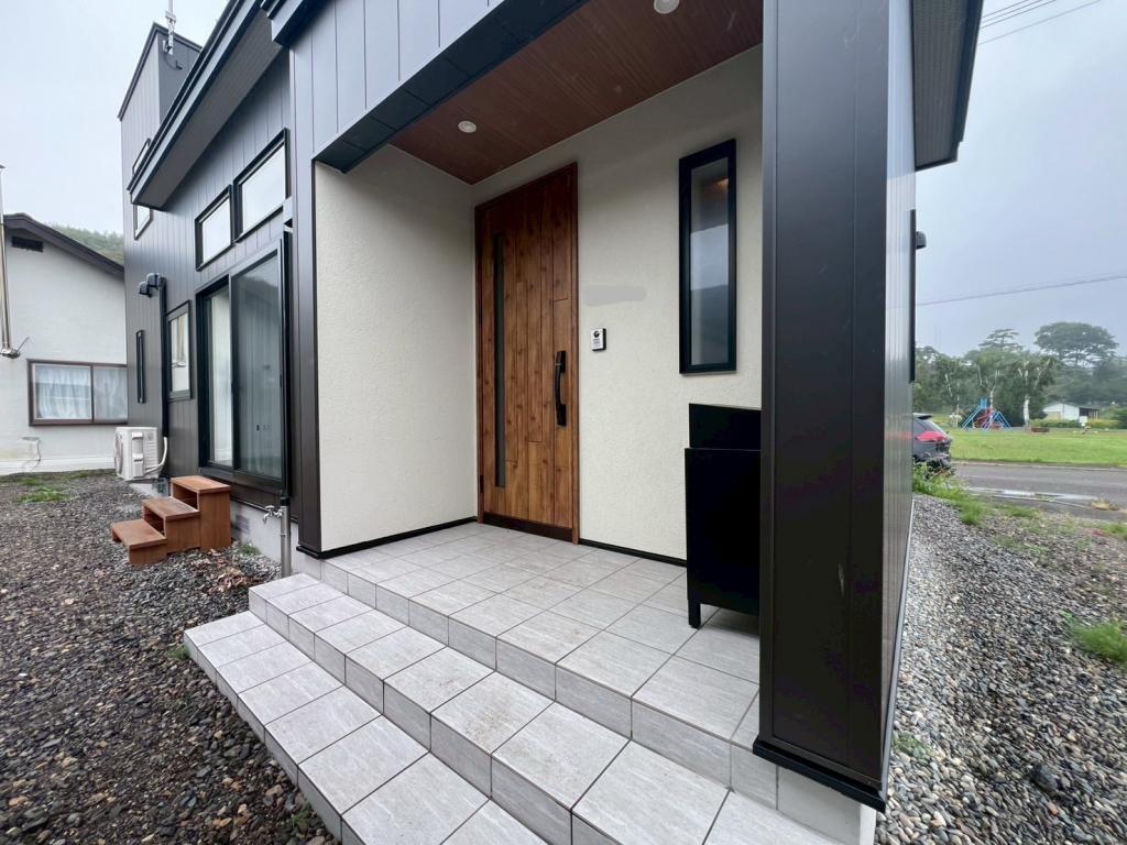 ♪築１年♪　♪北東角地♪　足寄町西町＿築浅住宅 内観