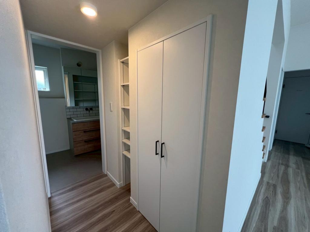 ♪築１年♪　♪北東角地♪　足寄町西町＿築浅住宅 内観