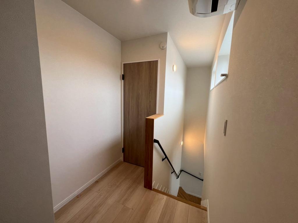 ♪築１年♪　♪北東角地♪　足寄町西町＿築浅住宅 内観